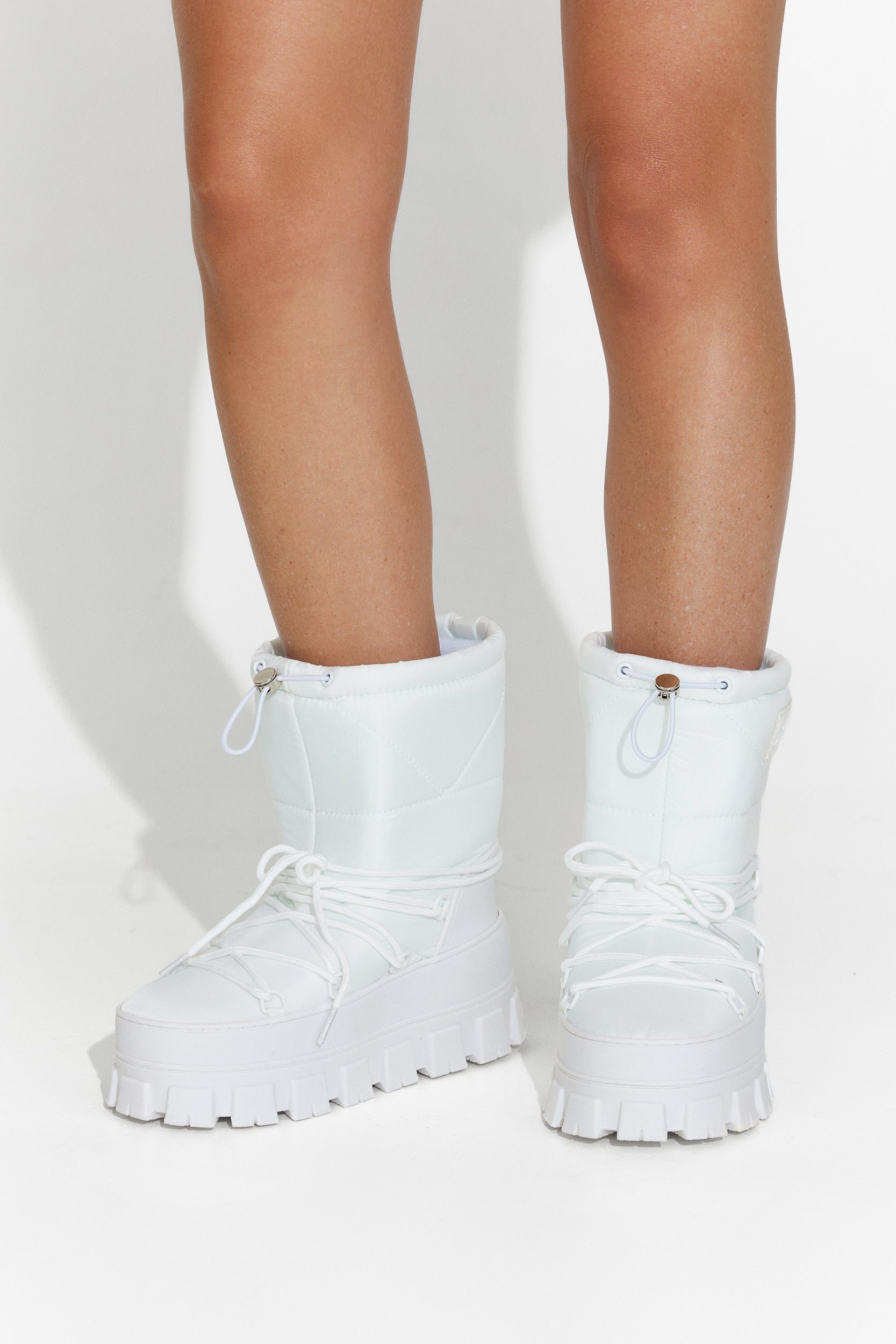 [Resigilat] Boots dama alb Vanesia Bogas