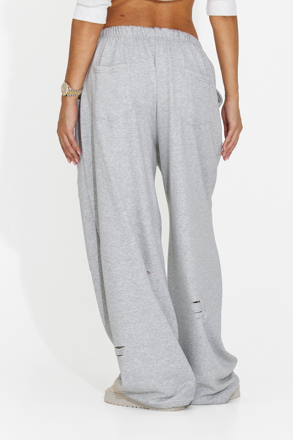 Pantaloni casual gri Lulaoa Bogas
