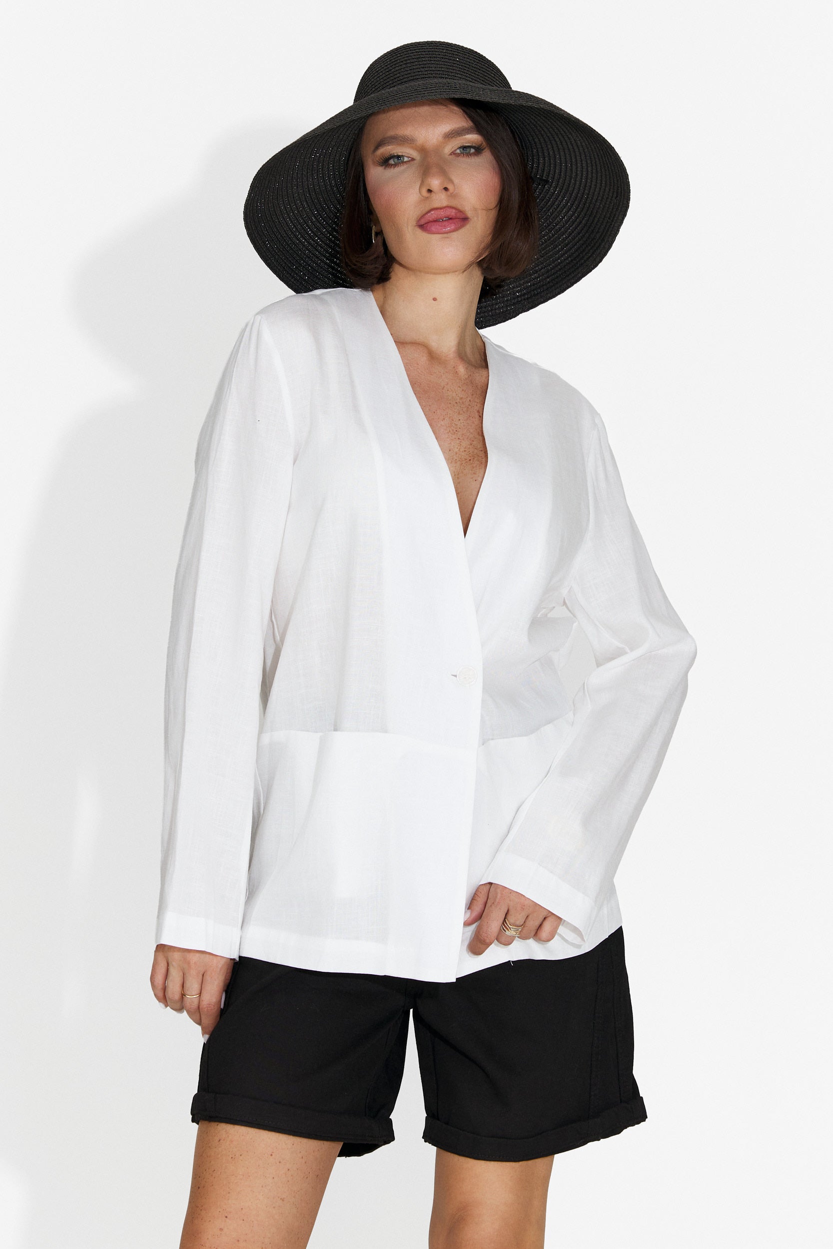 Eleganten bel ženski blazer Yarow Bogas