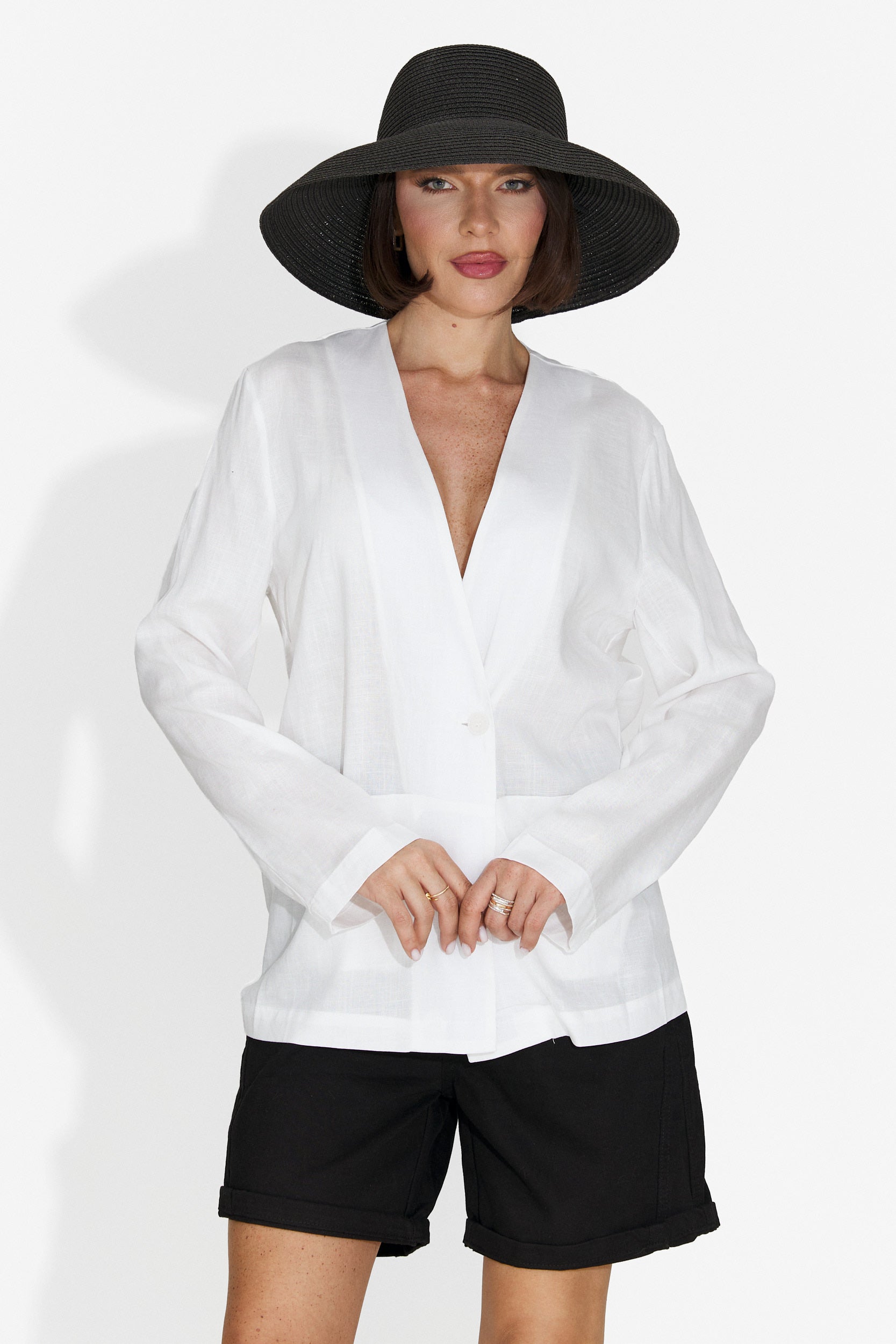 Eleganten bel ženski blazer Yarow Bogas