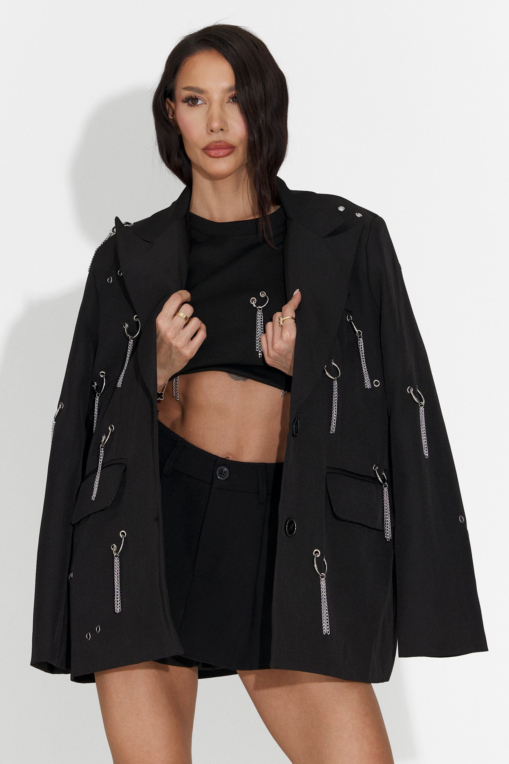 Eleganten črn ženski blazer Pikata Bogas